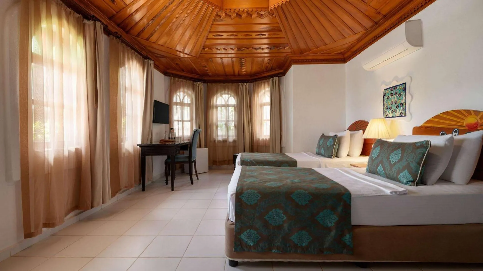 Wyndham Datca Perili Bay Hotel